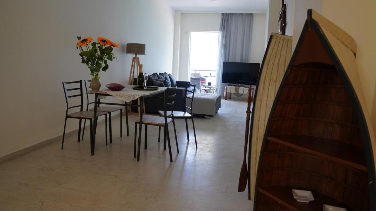 Km Beach View Apartment Chrissi Akti Chania Exterior foto