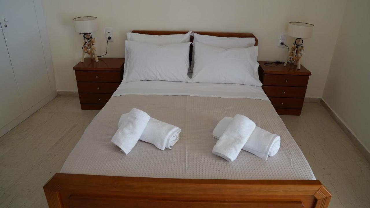 Km Beach View Apartment Chrissi Akti Chania Exterior foto